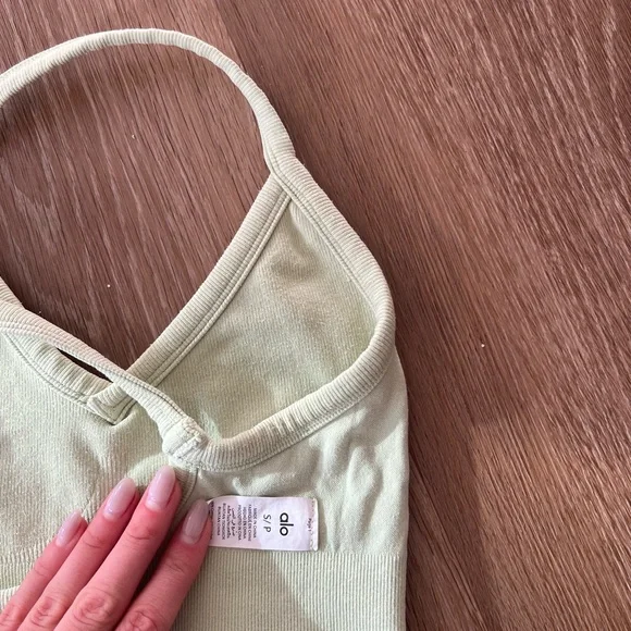 Alo Yoga Set - Picture 6 of 6